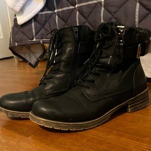 American Eagle Boots